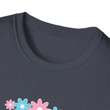 Load image into Gallery viewer, Proud Aunt T-Shirt | Unisex Softstyle Tee, Family Gift, Birthday Present, Mother's Day, Fun Casual Wear