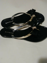 Load image into Gallery viewer, Womens Black Jelly Bowtie Sandals
