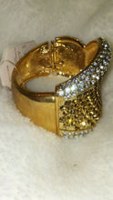 Load image into Gallery viewer, Womens Gold Rhinestone Bracelet
