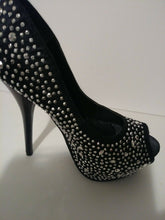 Load image into Gallery viewer, Black Crystal Studded High Heels 5.5
