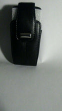 Load image into Gallery viewer, Blackberry Black Leather Belt Clip Case
